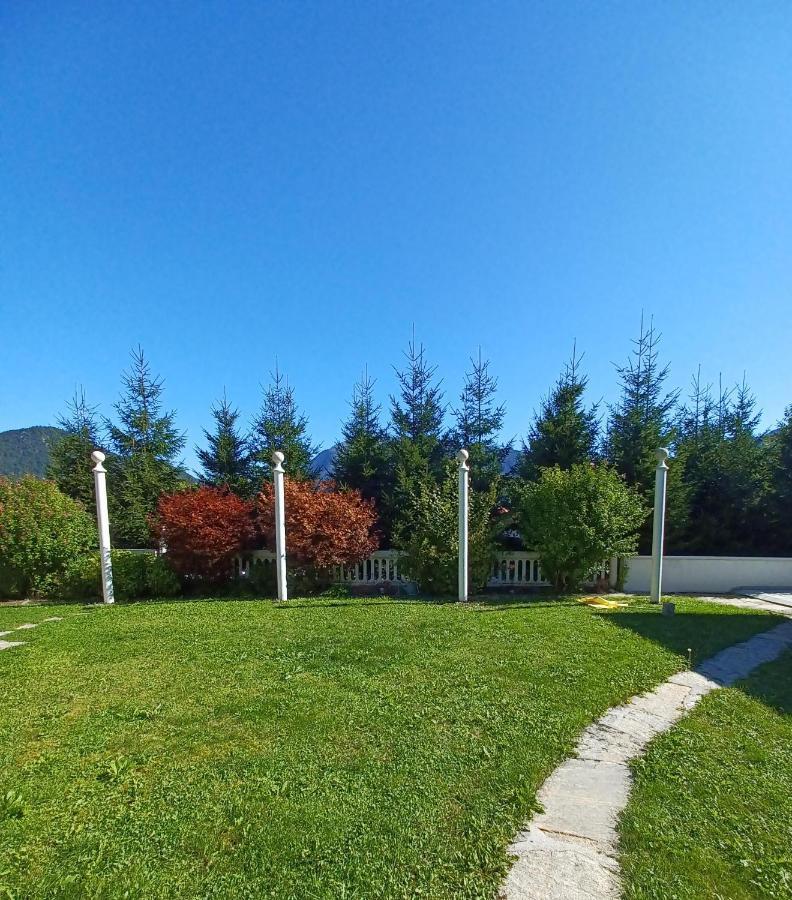 Villa Romy Mit 3 Gaestezimmer Bad Ischl Luaran gambar